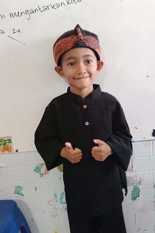 Undangan Khitan Syams (5)